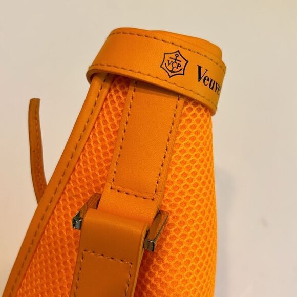 Veuve Clicquot Brut Champagne Orange Insulated Jacket NEW - Picture 8 of 8